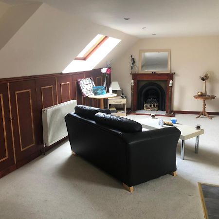 Executive Serviced Apartments 3 フォーファー エクステリア 写真