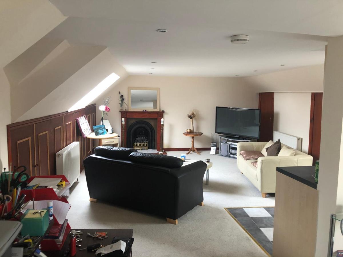 Executive Serviced Apartments 3 フォーファー エクステリア 写真